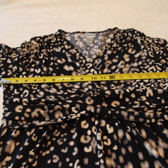 Chico's Size 2 (US Large/12) V-Neck Dress Cream and Black Leopard Print - Picture 4 of 13